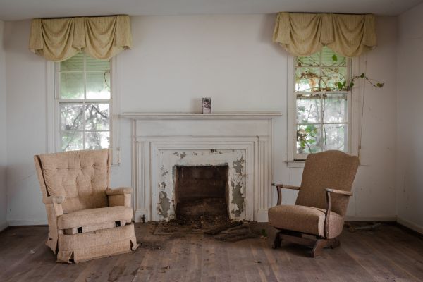 Recliner Removal in Middleburg