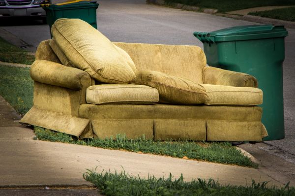 Sofa Removal Service in Middleburg
