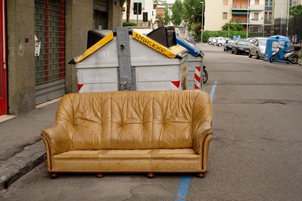 Sofa Disposal in Middleburg