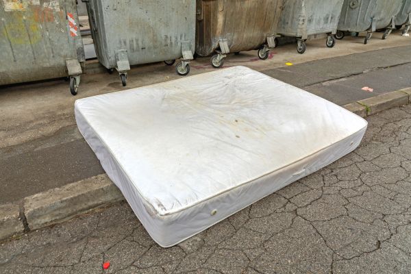 Box Spring Disposal in Middleburg