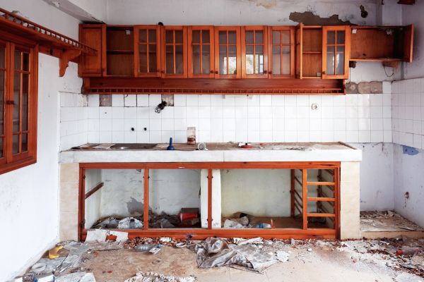 Cabinet Disposal in Middleburg