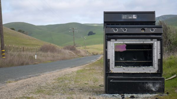 Oven Disposal Service in Middleburg